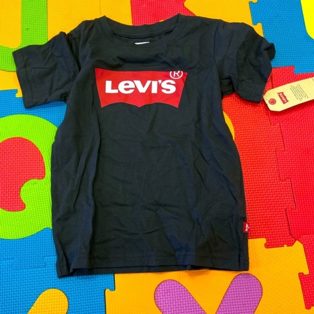 COPY - Kids Levi’s shirts